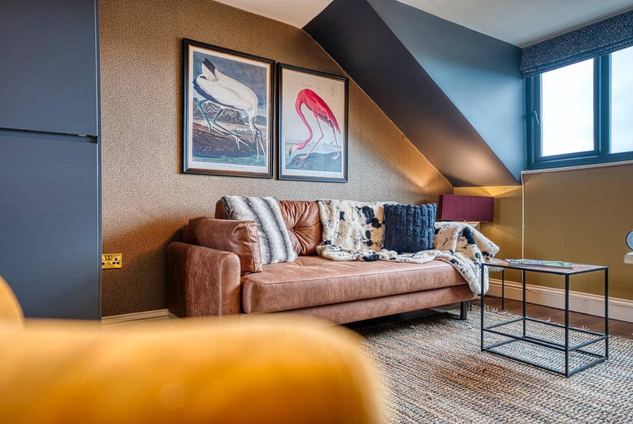 Casa Del Artista - Luxury Apartments, Whitby Esterno foto