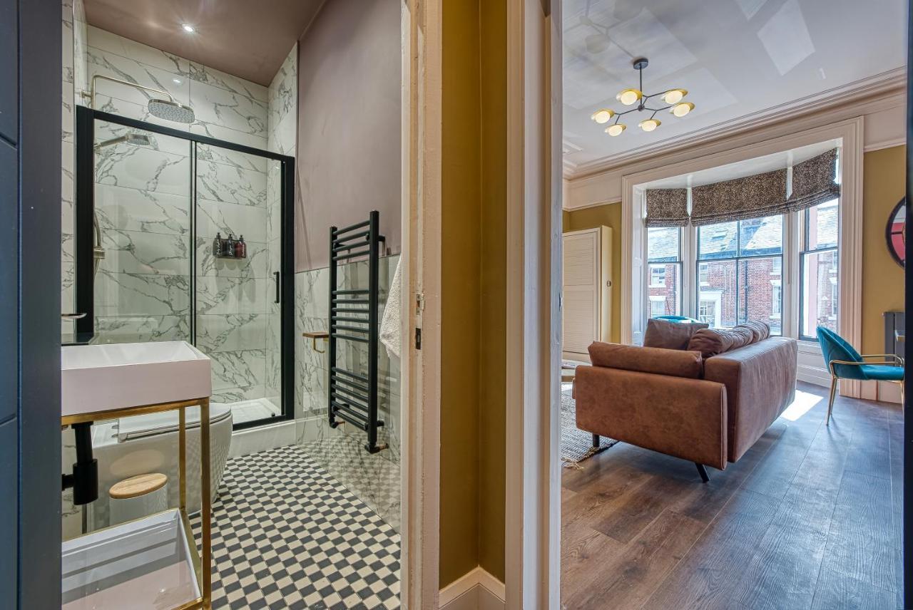 Casa Del Artista - Luxury Apartments, Whitby Esterno foto