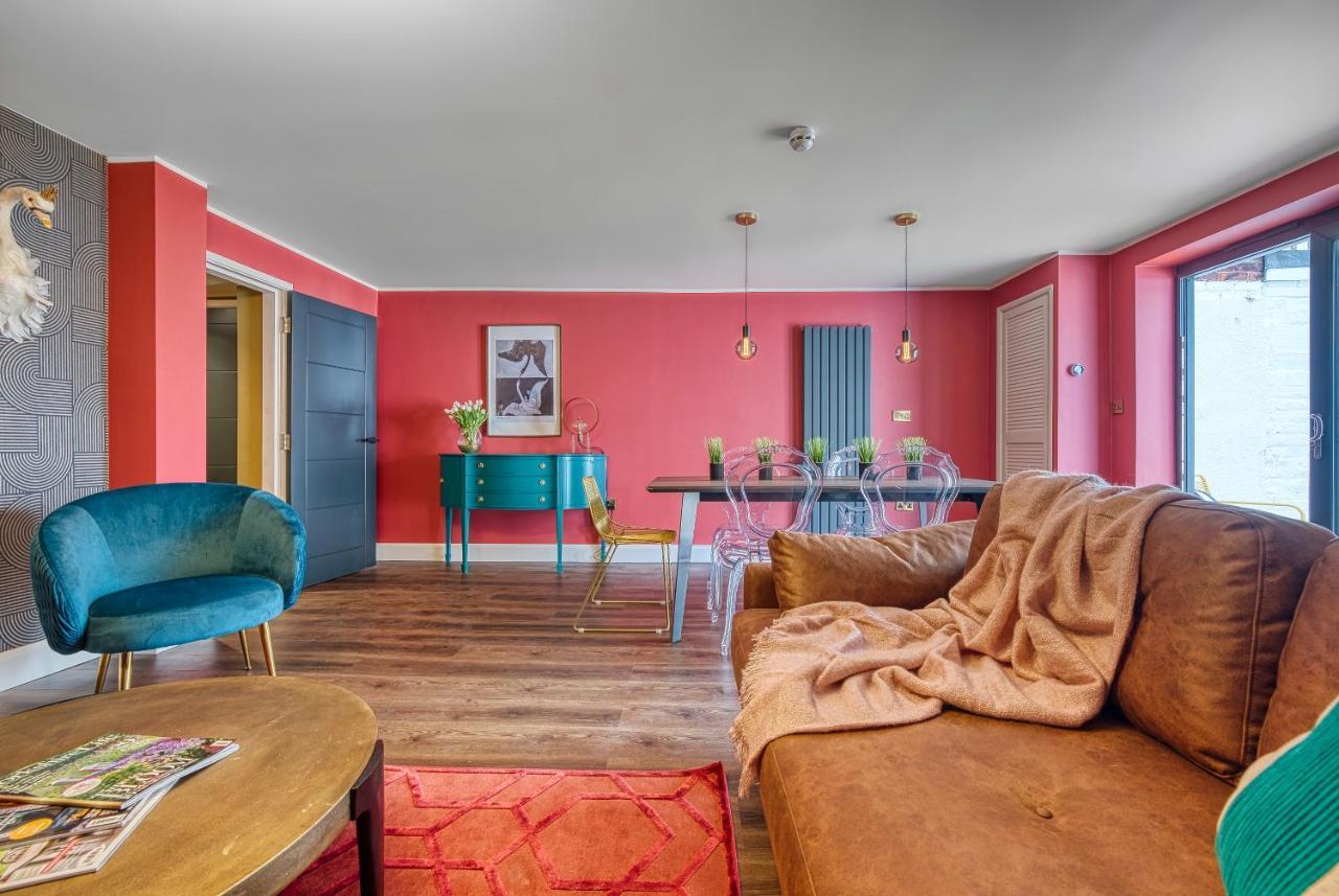 Casa Del Artista - Luxury Apartments, Whitby Esterno foto
